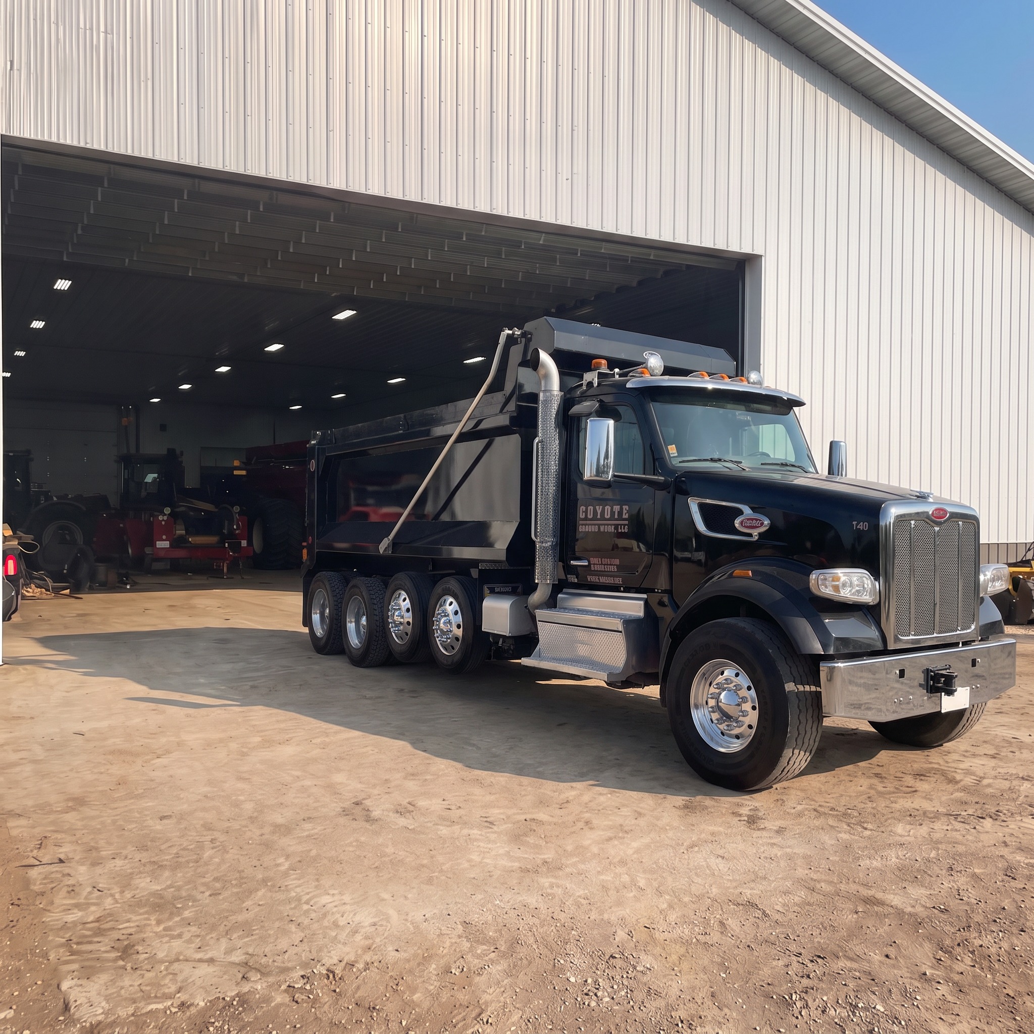 2025 Peterbilt 567
