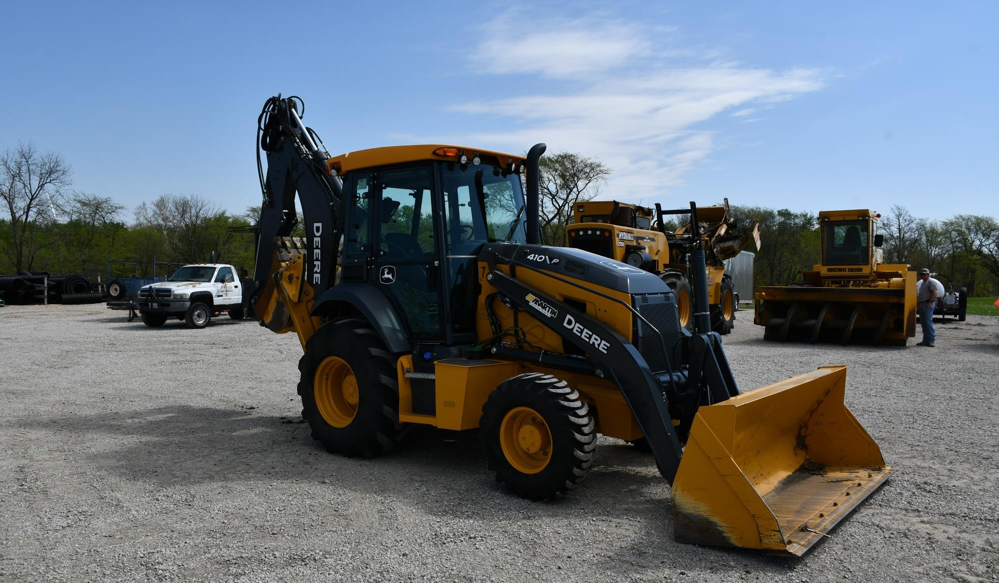 2024 John Deere 410 P-Tier 4x4